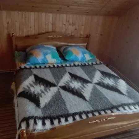 на беріжку