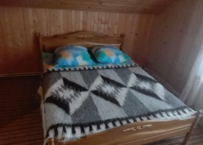на беріжку